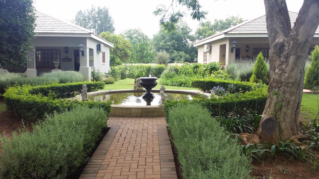 Farmhouse Lodge ニューカッスル エクステリア 写真